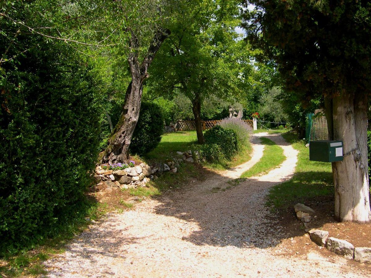 Domaine Du Parais B&B Sospel Bagian luar foto